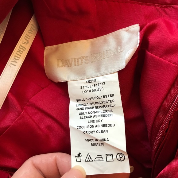 David’s Bridal Gown 8 - Picture 5 of 8